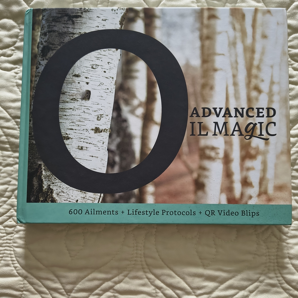 Advanced Oil Magic Book - Picture 3 of 13